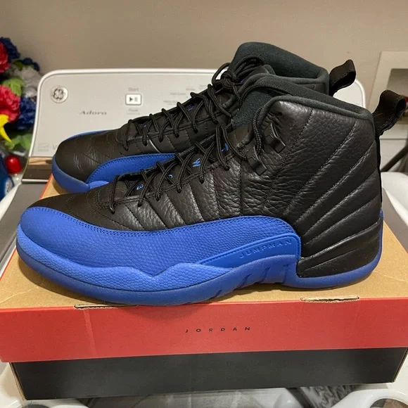 NIKE AIR JORDAN 12 RETRO ROYAL BLUE - Picture 3 of 5